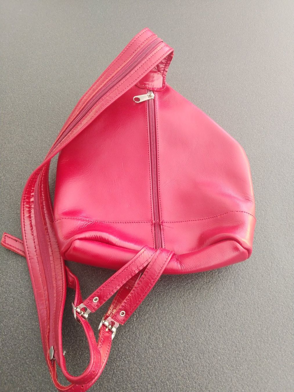 Borse da donna: Ledertasche rot Neu – Nuovo (secondo la descrizione) da Bäriswil BE venduto da Rezz 4