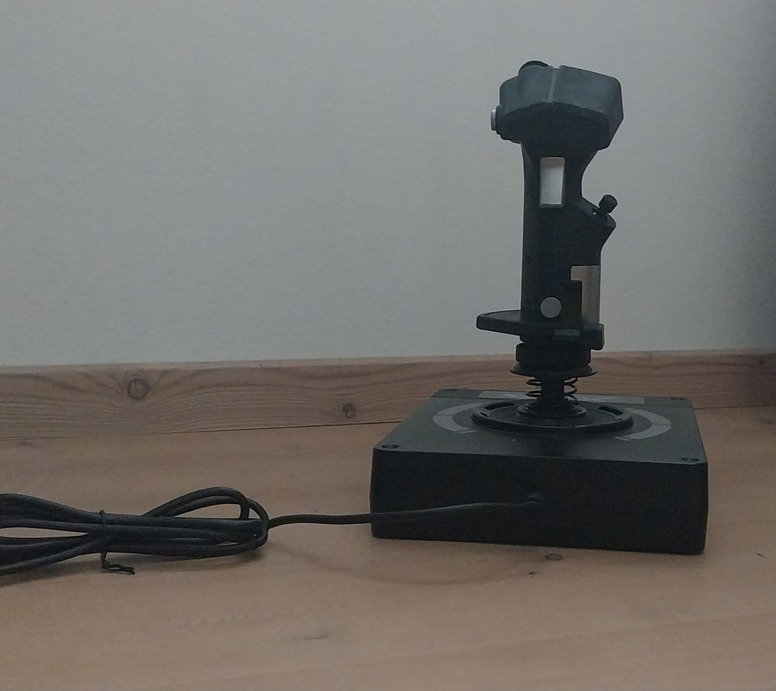 Logitech Controller: Joystick de simulation de vol X-56 de Logitech – Usato da Romont FR venduto da nic_mw7q 1