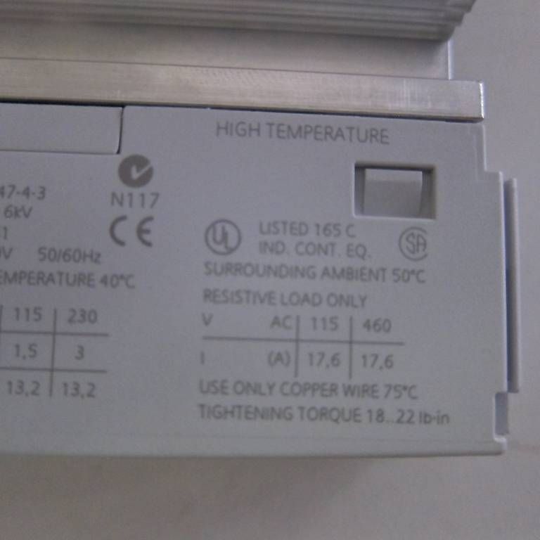 Siemens Composants électroniques: Halbleiterschütz Sirius 3RF2320-1AA02 Siemens – D'occasion à Thun par Estell 3