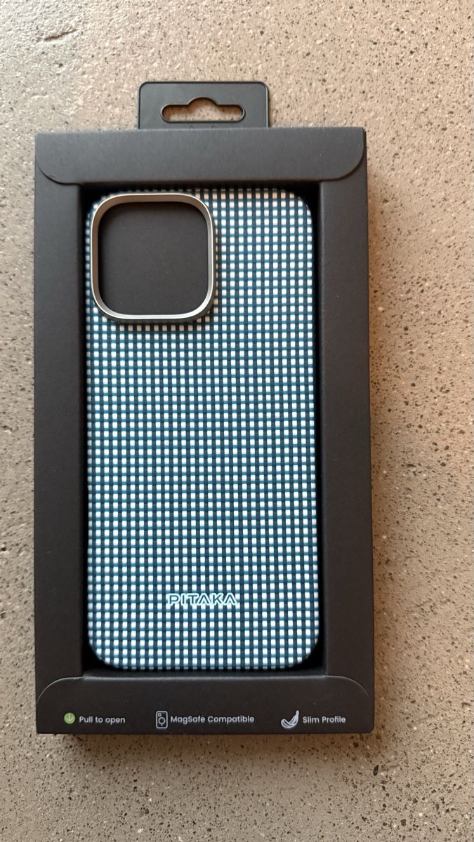 Apple Covers & Schutzfolien: Pitaka Hülle iPhone 16 Pro Max – Neu und originalverpackt aus Luzern von mar_x96f