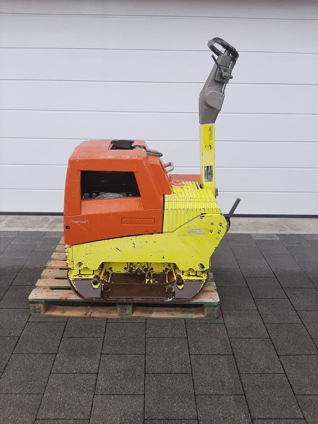 Tutte le macchine: Vibroplatte Rüttelplatte Ammann Hatz Diesel – Difettoso da Rain venduto da Kleinmoto 5