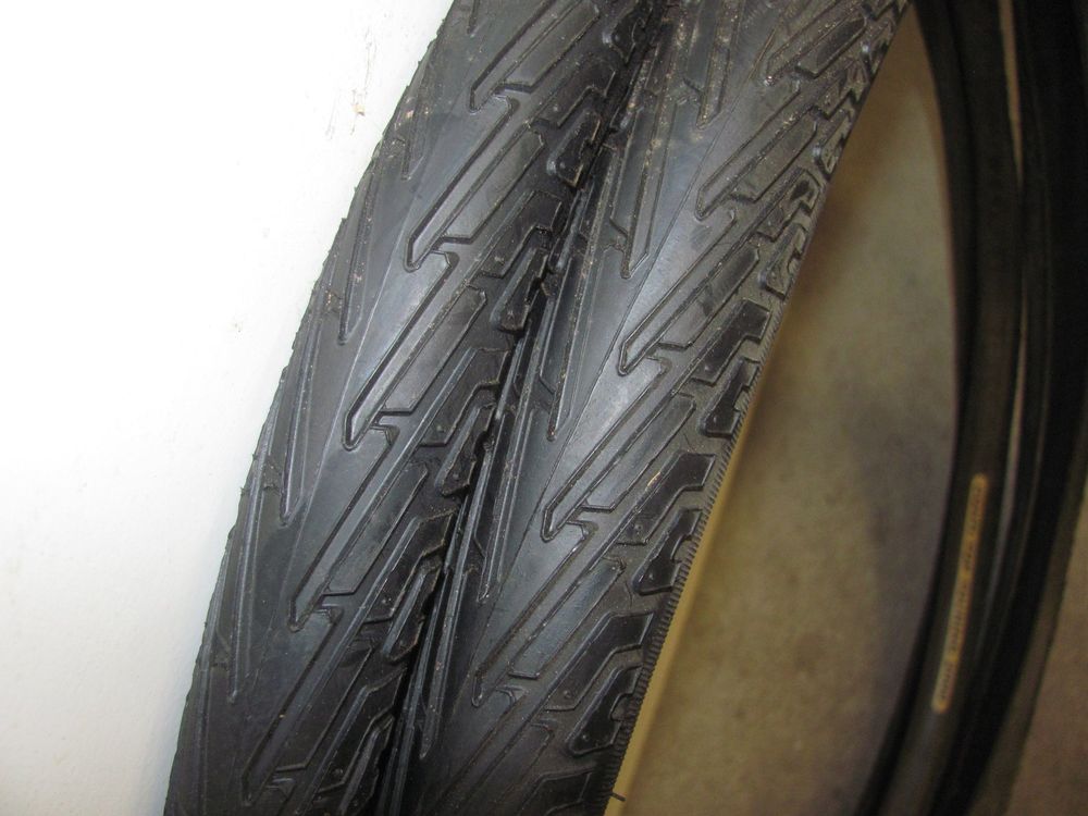 Pneu Continental Ride Tour Pour VAE Et Vélo De Ville - 26 X 1.75 (47-559) - Anticrevaison