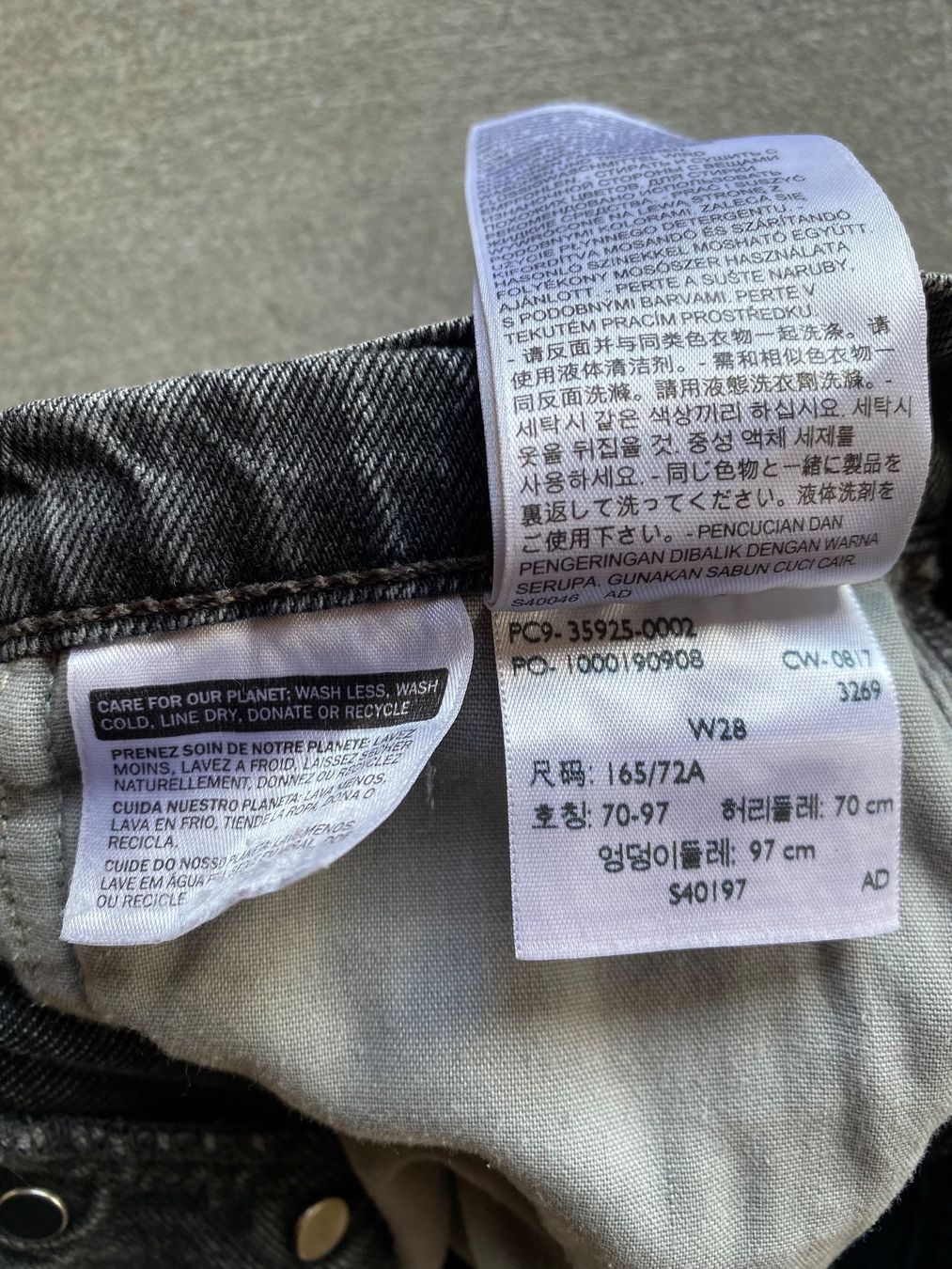 Levi's Jeans: Levi's Altered W28 – Gebraucht aus Les Posses-sur-Bex von LylaPois 3