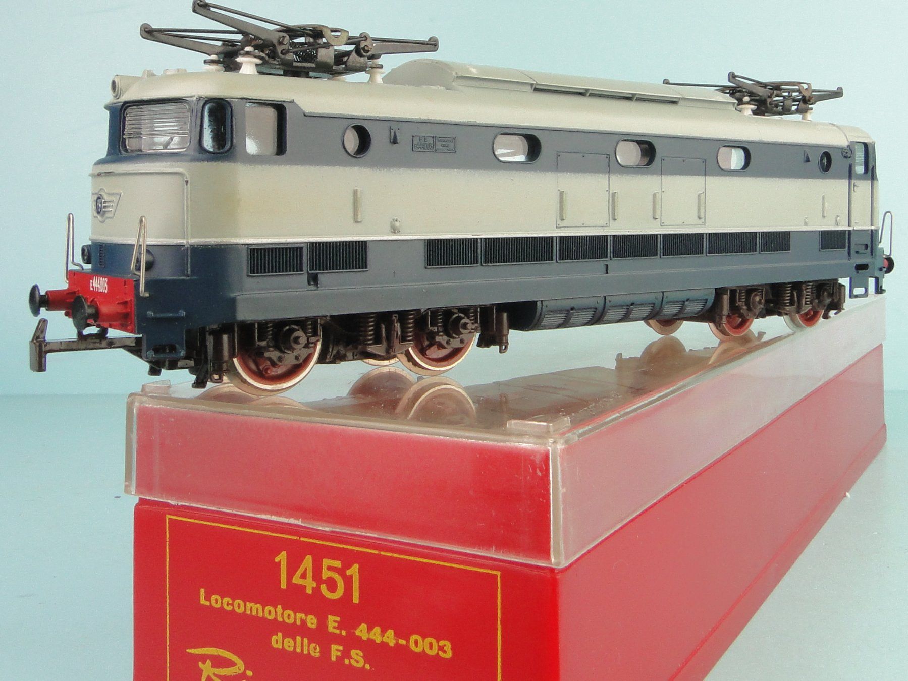 Rivarossi Modellini di ferrovie: Rivarossi H0 1451 E 444 – Usato da Bülach venduto da cann11