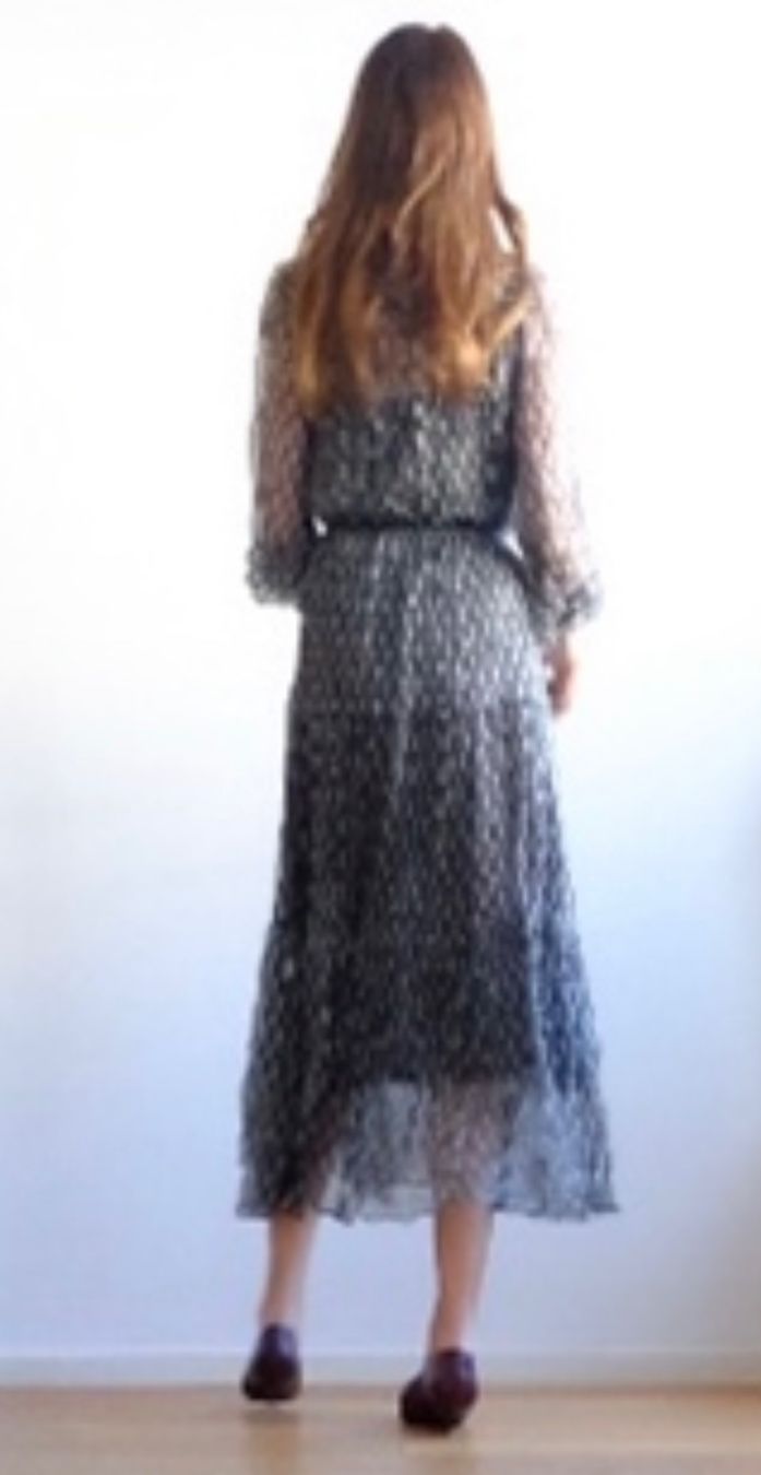 Sandro Vestiti: WoW Kleid von Sandro 100% Seide  - neu - – Nuovo (secondo la descrizione) da Jona venduto da vanessasupermarket20 1