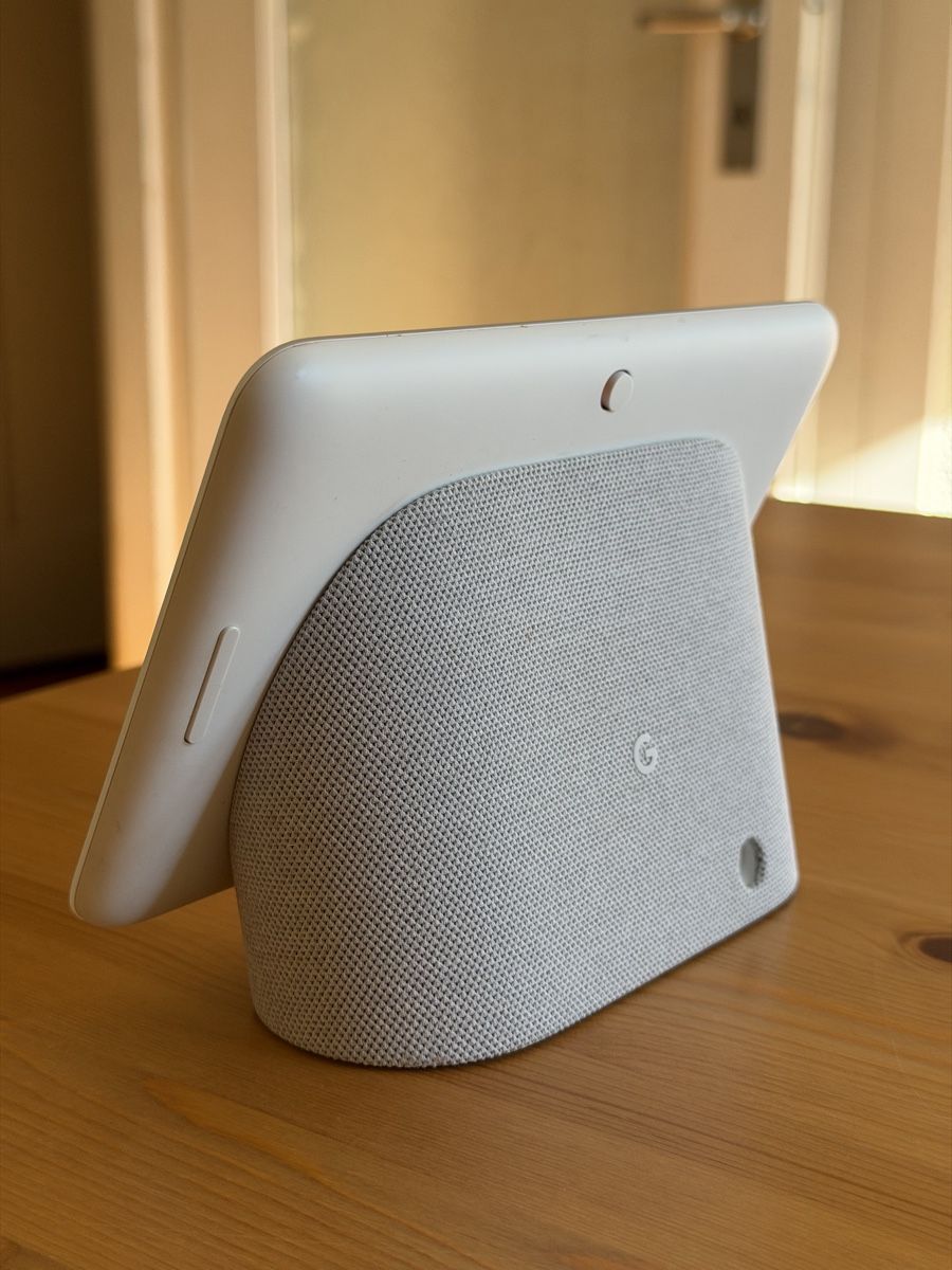 Hub & Switch: Google Nest Hub (2nd Generation) – Smart Display – Usato da Zürich venduto da idbronskiy 2