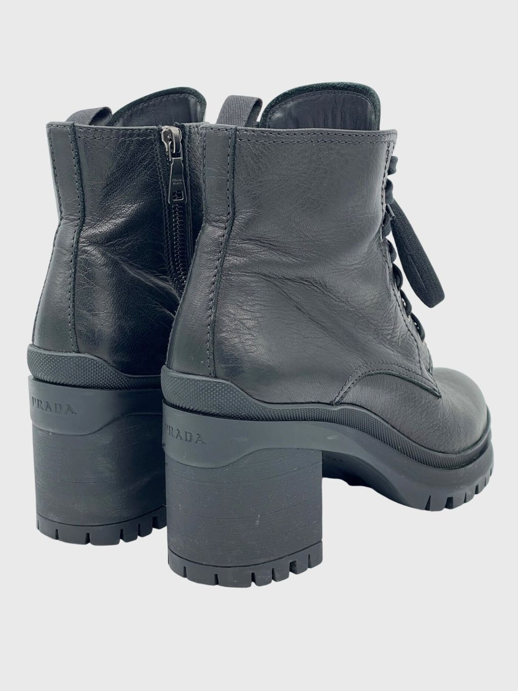Prada Damenschuhe: Prada Block Heel Ankle Boot EU 38 Schwarz – Gebraucht aus Zürich von shoe_shop 3