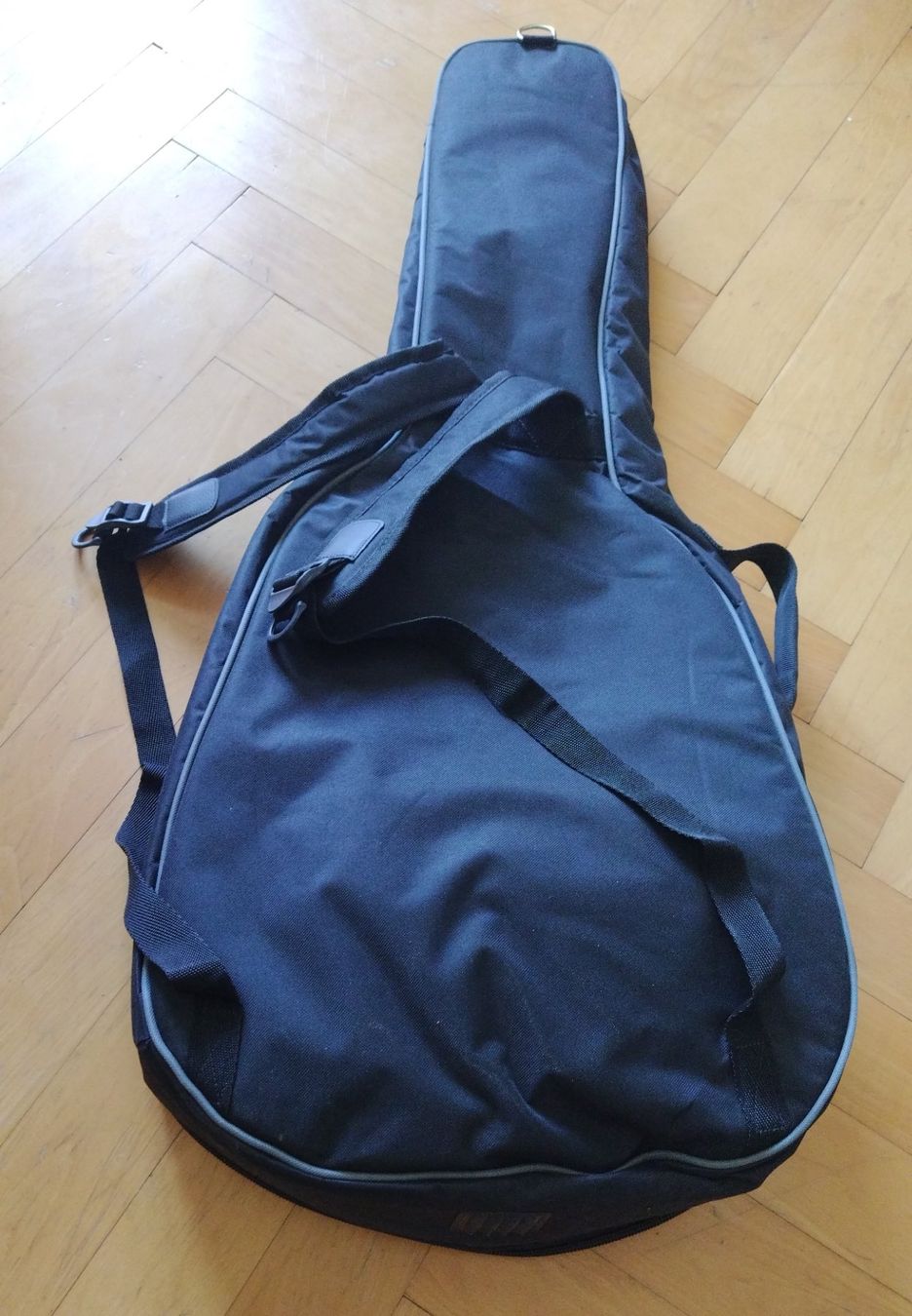 Strumenti musicali: Housse guitare folk neuve – Nuovo (secondo la descrizione) da Vevey venduto da Djporradao 7