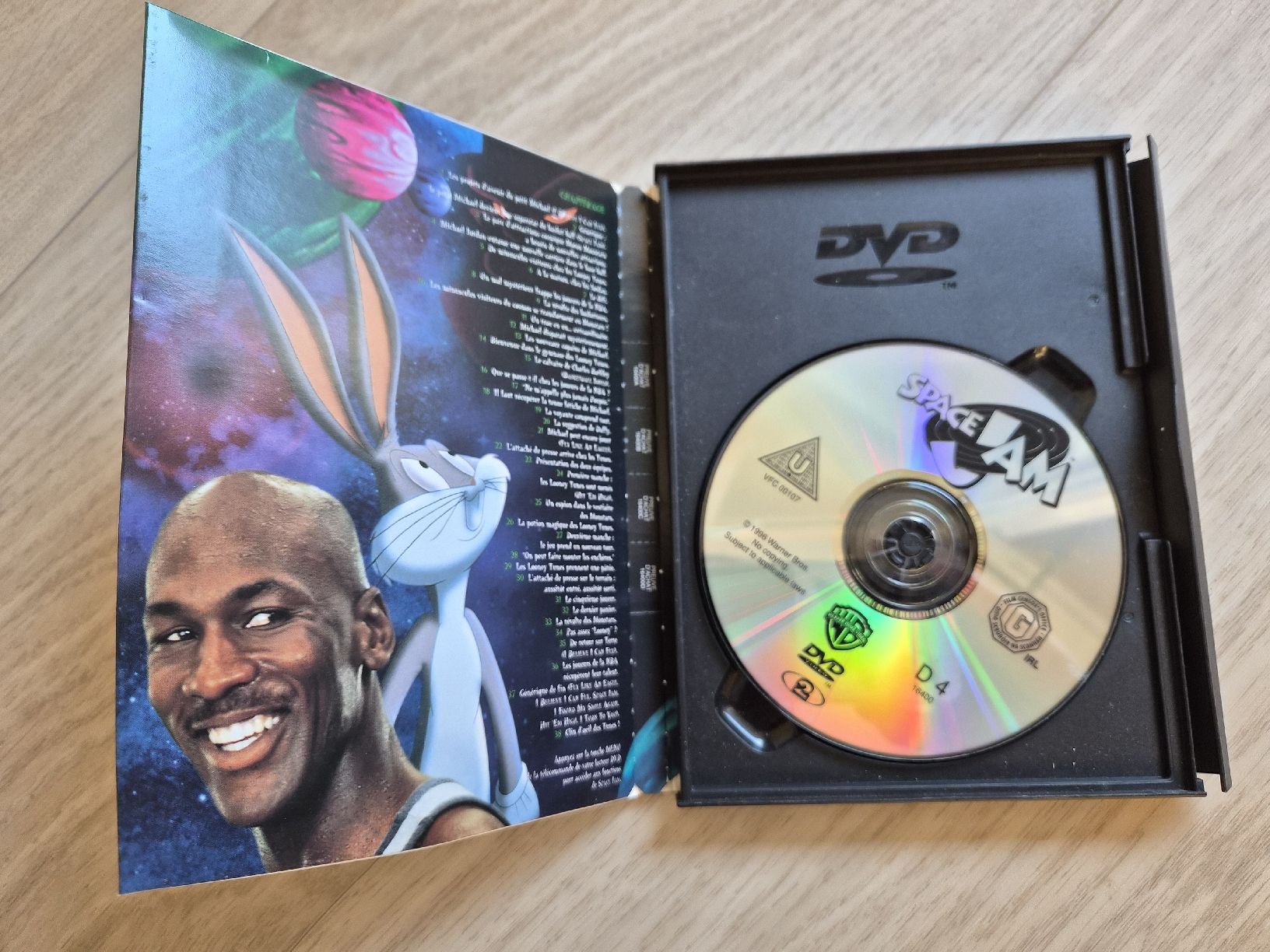 Tutti i DVDs: DVD Space Jam - Michael Jordan et Bugs Bunny – Usato da La Joux FR venduto da car_ck96 1