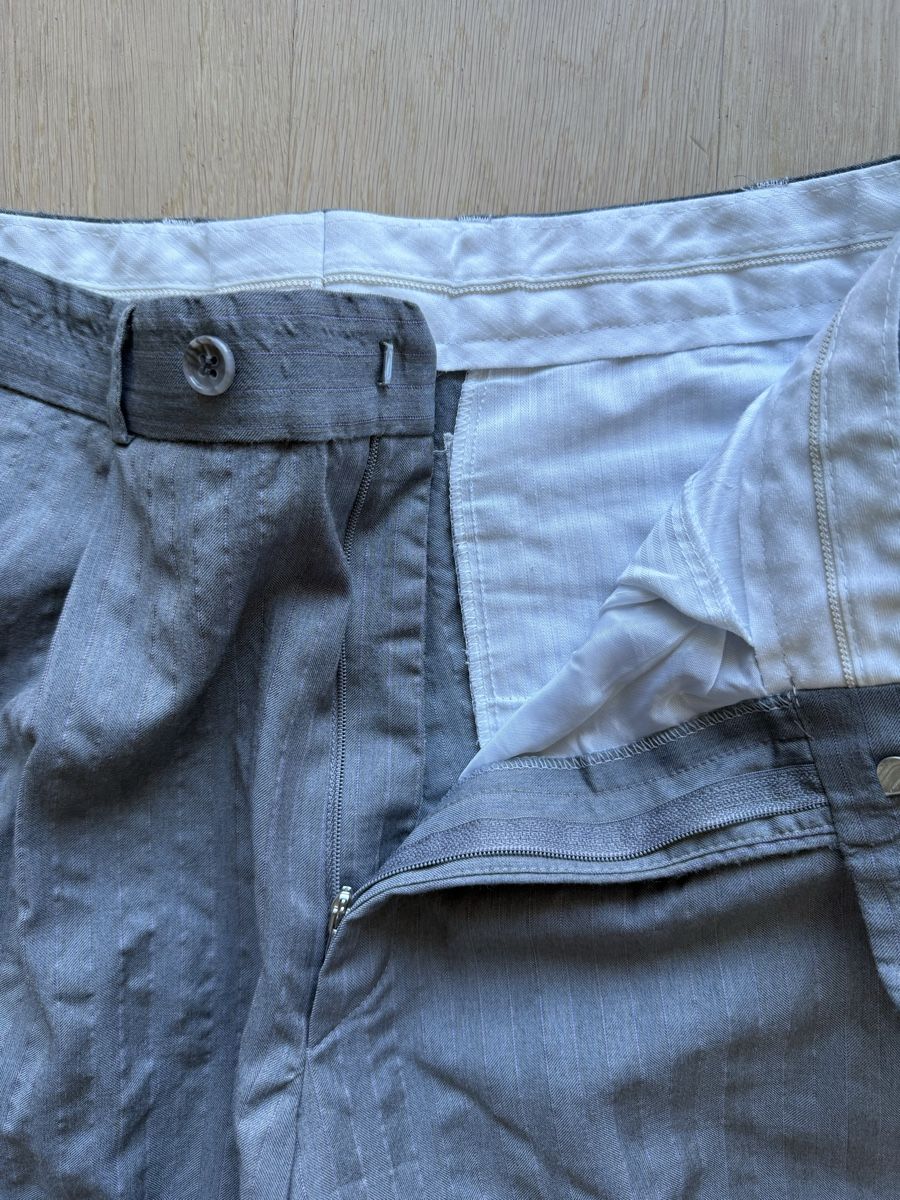 Pantaloni: Elegante graue Stoffhose – Usato da Zürich venduto da sandro_colombini 3