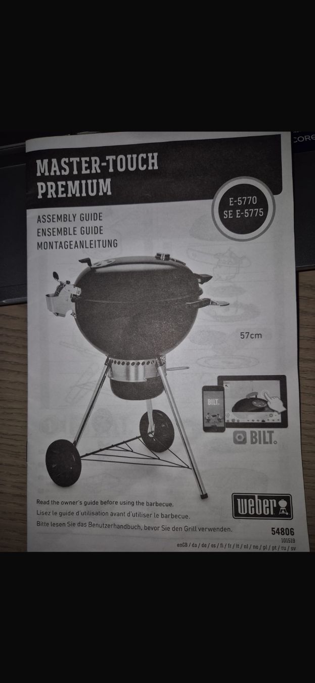 Weber Griglie: Weber Holzkohlegrill Master-Touch Premium – Nuovo (secondo la descrizione) da Oberengstringen venduto da Souwaff 3
