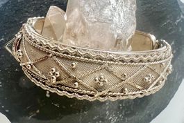 Vintage Armreif – kunstvolle Filigranarbeit & Granulation