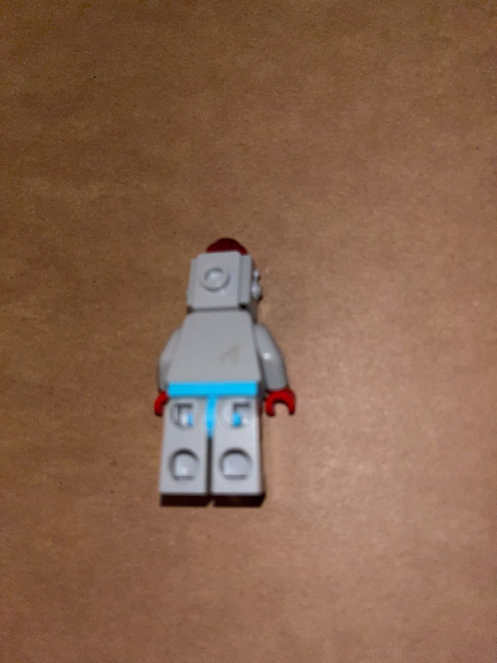 Lego Statuette: LEGO Figur Roboter Vintage Space – Usato da Neuenhof venduto da Pixeline 1