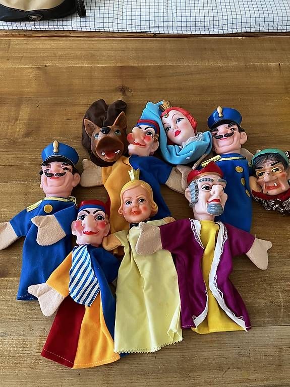 Giocattoli: Kasperli Handpuppen – Usato da Uznach venduto da Luftloch00 1