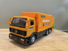 Mercedes SK Müllabfuhr 