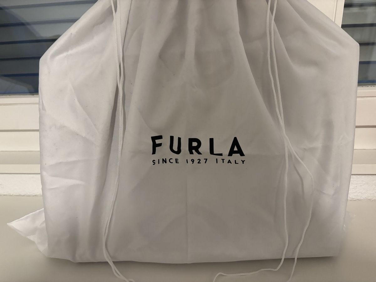 Taschen für Damen: Furla Shopper – Gebraucht aus Wettingen von pis_sa 4