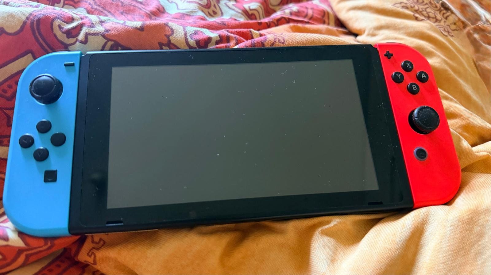 Nintendo Konsolen: Nintendo switch soft mode – Gebraucht aus Vernayaz von RastaStef