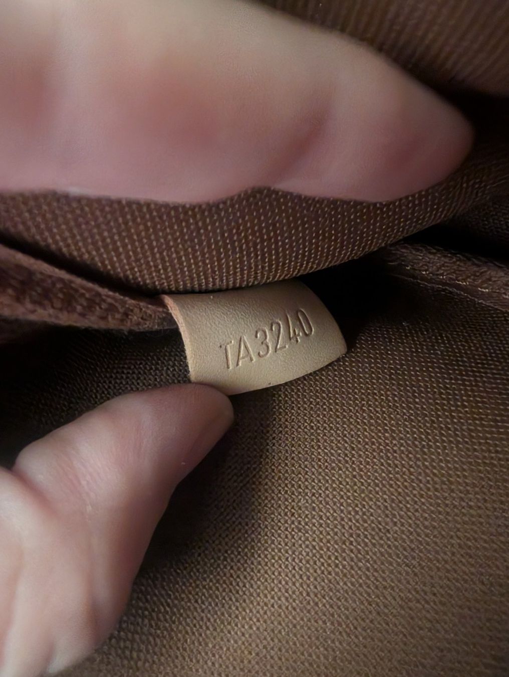 Louis Vuitton Borse: Sac Louis Vuitton multi pochette – Nuovo (secondo la descrizione) da Les Avanchets venduto da ale_2prq 6
