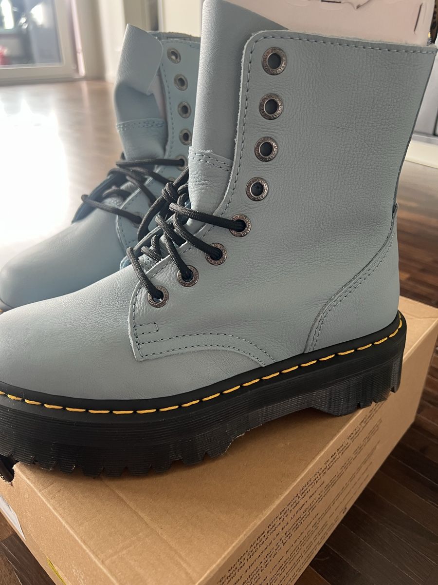 Dr. Martens Scarpe da donna: Dr. Martens Jadon Stiefel, hellblau, neu, Grösse 39 – Nuovo e nell'imballaggio originale da Baar venduto da Lila2006 1