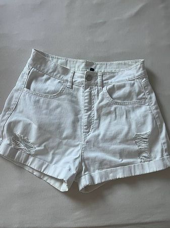 Weisse High-Waist-Jeansshorts (Grösse 38)