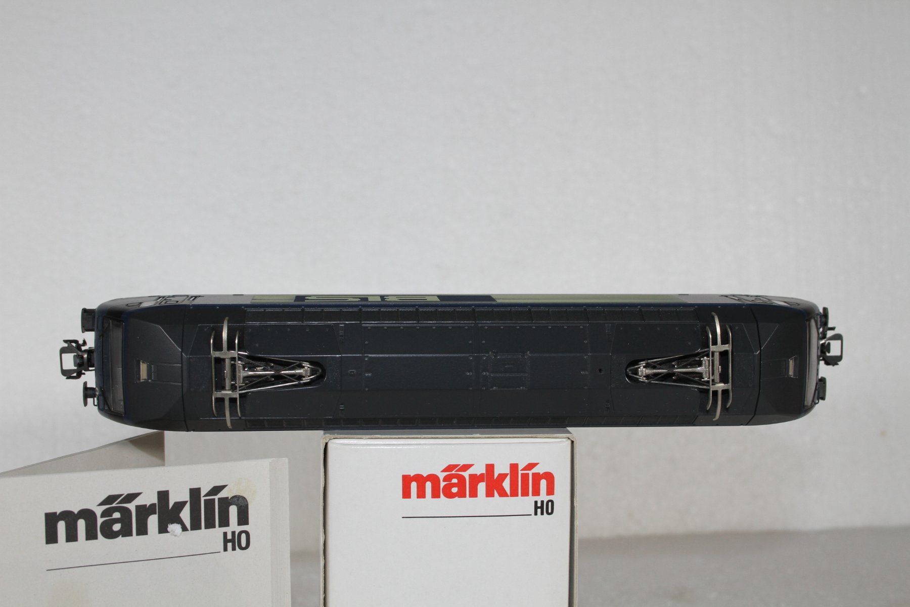 Märklin Modellini di ferrovie: Märklin 3463 BLS Re 465 analog – Usato da Triesen venduto da gleis8 6