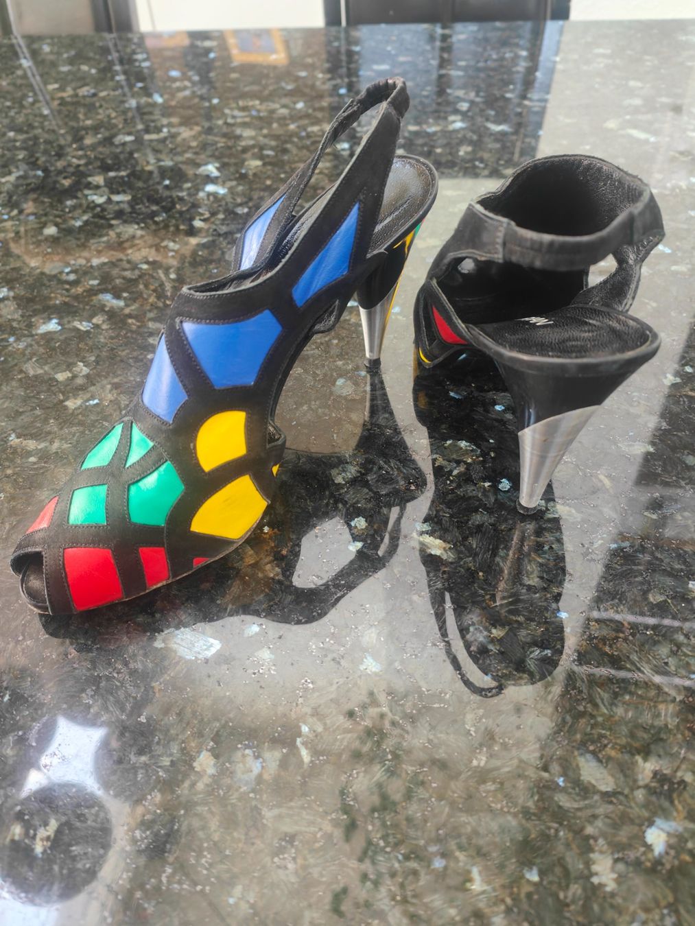 Scarpe da donna: Bunter Sommer Schuh – Usato da Zürich venduto da Mumpfi9 3