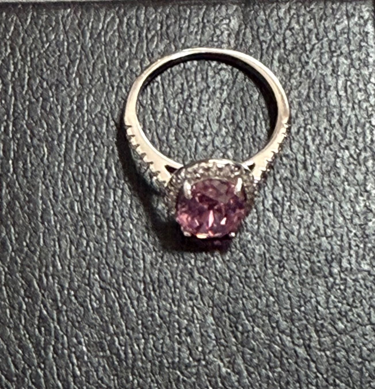 Anelli: Silbriger Ring mit grossem und kleinen Zirkonia – Nuovo e nell'imballaggio originale da Kehrsatz venduto da Matumbaaa 2