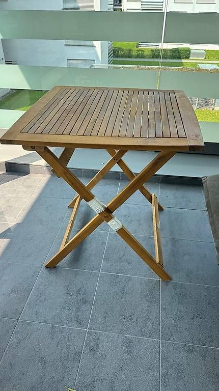 Tables: Klapptisch aus Holz  gratis – D'occasion à Luzern par mar_27gr 1