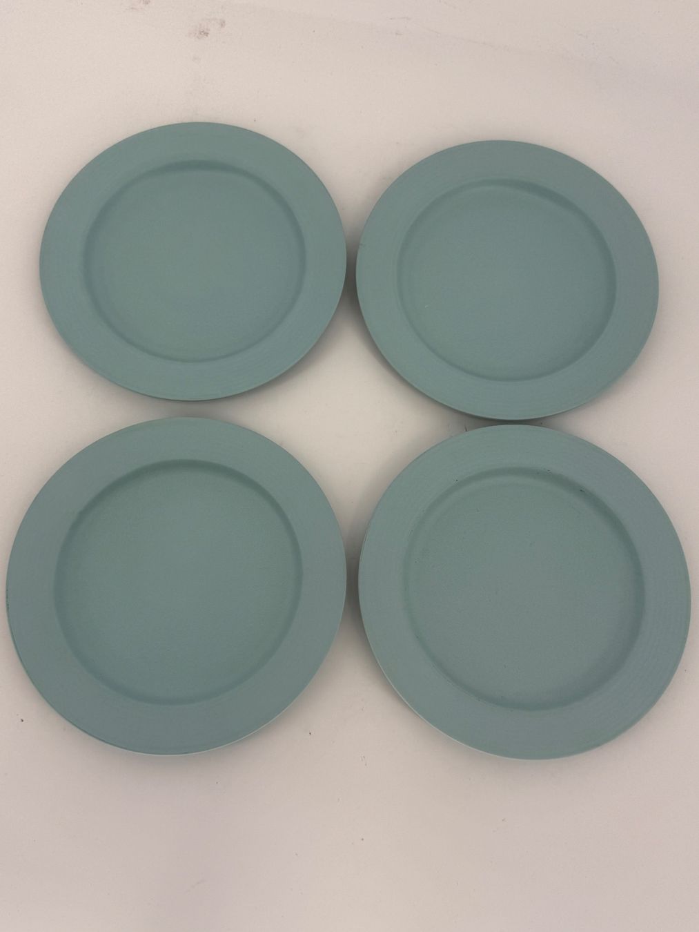 Assiettes: 4er Set Campingteller/ Teller – D'occasion à Auenstein par moin.