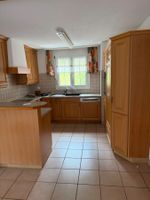 Küche ,hochwertig aus Holz, bereits demontiert