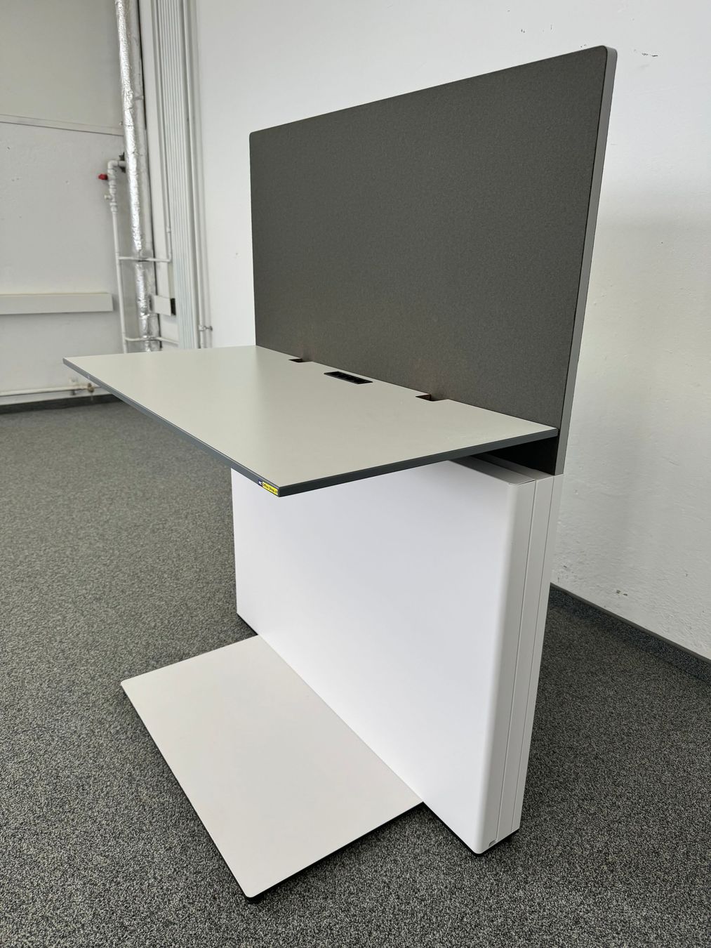 Lista Schreibtische: Lista Office LO Workstation Schreibtisch – Gebraucht aus Schönenwerd von mcofficeshop 2
