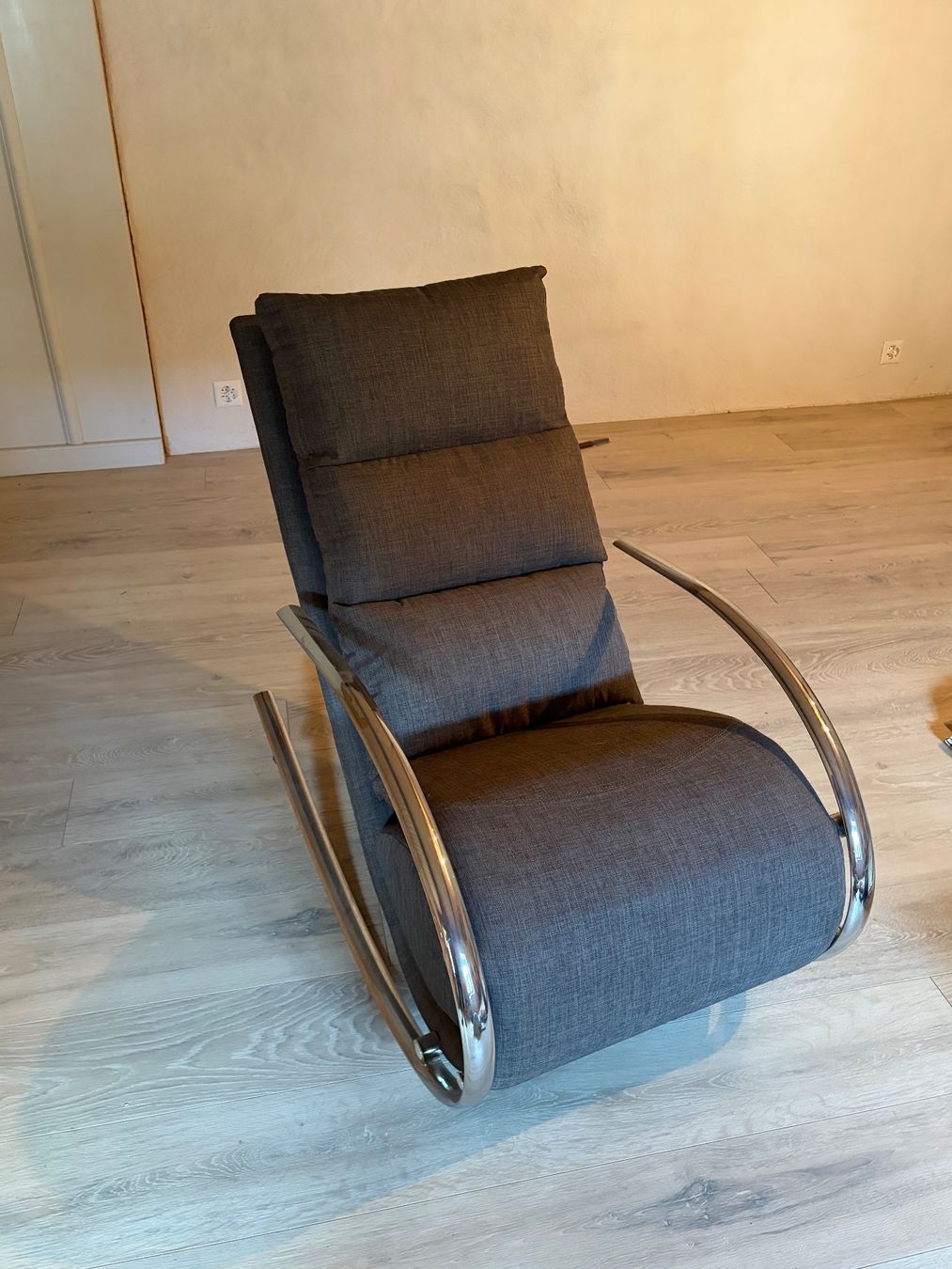 Sessel: Chaise à bascule – Gebraucht aus Cortébert von chb_v5rh