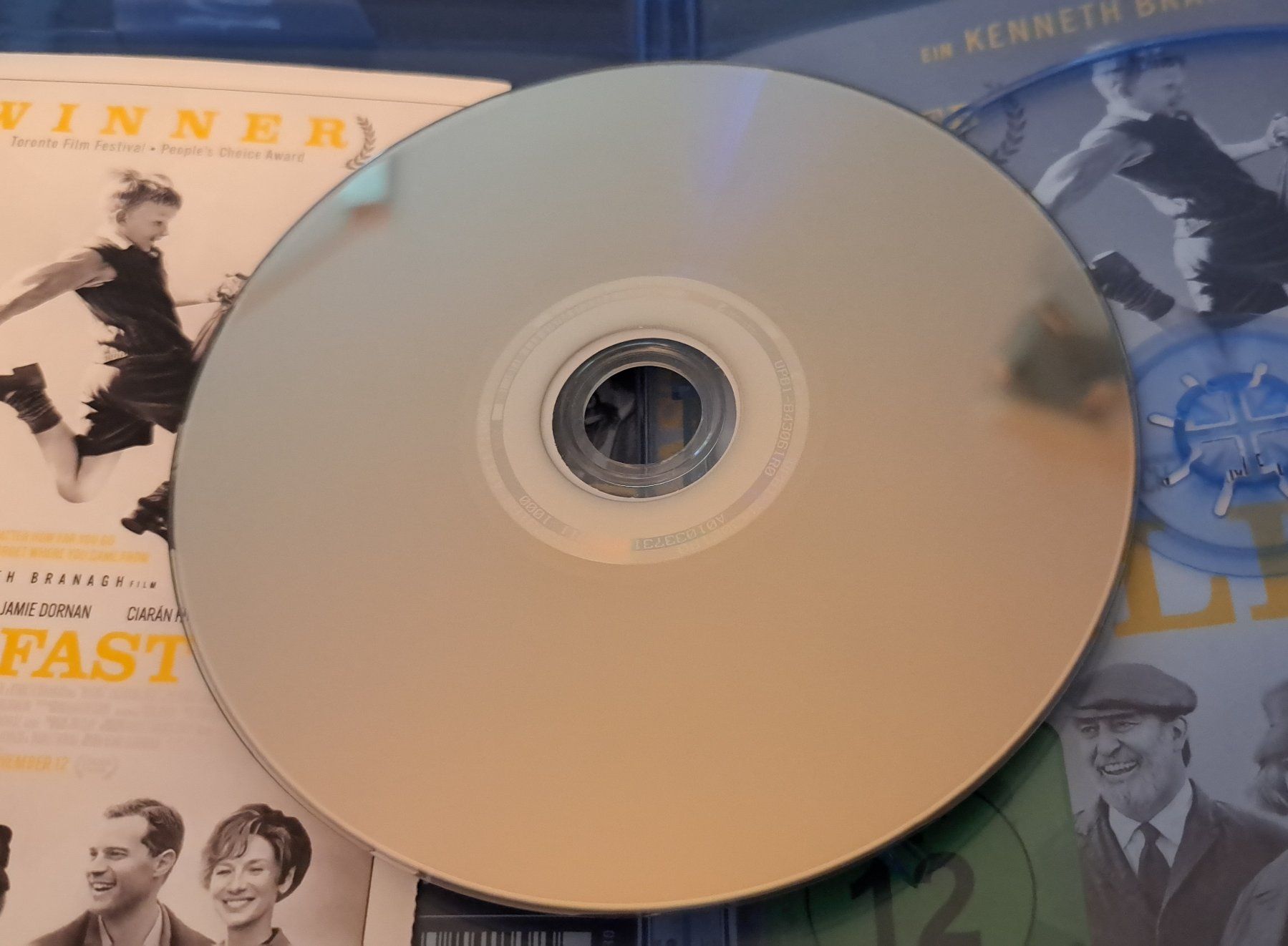 Tous les DVDs: Bluray, Belfast – D'occasion à Oberwil BL par Lioness99 4