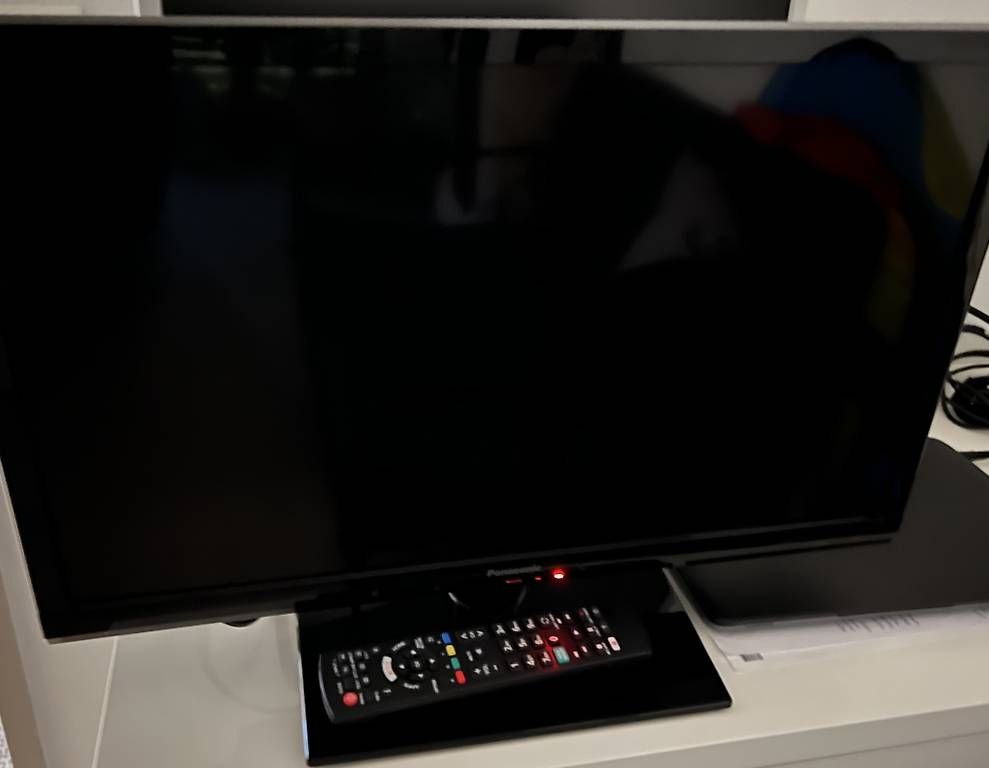 Fernseher: Panasonic 24 zoll smart fernseher  – Gebraucht aus Dübendorf von kma_vl8m 4
