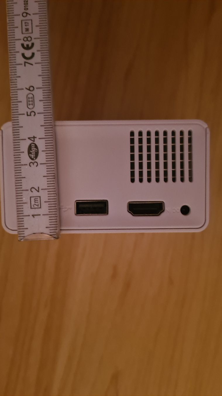 Proiettori: Mini LED Beamer 720P – Nuovo (secondo la descrizione) da Brislach venduto da jan_ds2v 2
