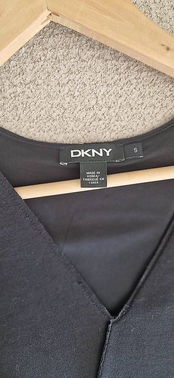 Tops: DKNY schwarzes Peplum-Top Grösse S – Gebraucht aus Gisikon von Rumjana_iv 2