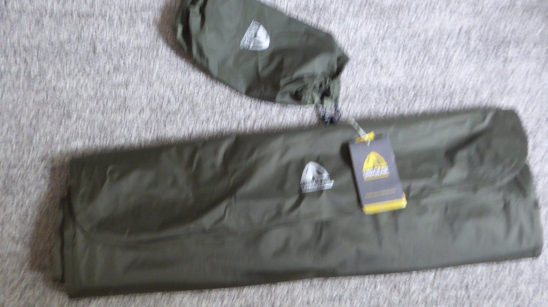 NEU Unigear ultraleichte Iso Luftmadratze Schlafmatte Camp (Gebraucht) in Sargans für CHF 35 – mit Lieferung auf Ricardo kaufen