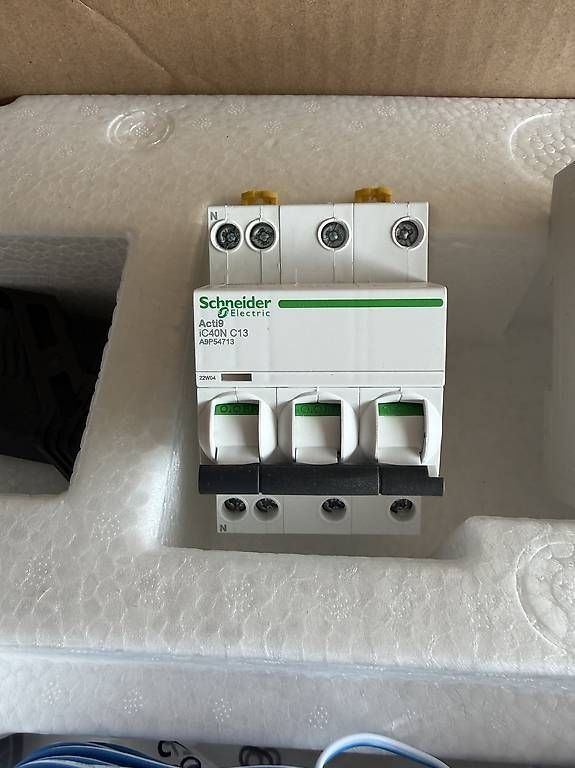 Huawei Inverter: Huawei Wechselrichter 10KTL-M1 + Smart Power Sensor + LS – Usato da Interlaken venduto da Keyoran 2