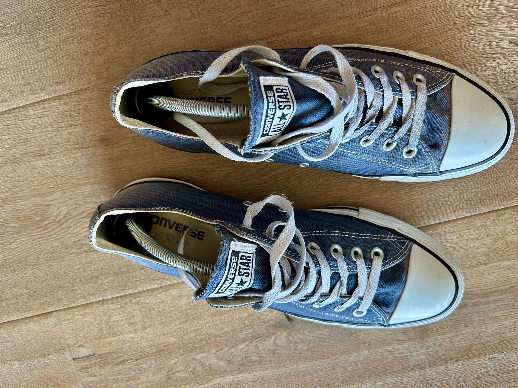 Converse Scarpe da uomo: Converse Allstars Chucks Low 44 – Usato da Thayngen venduto da Neuhof80 5