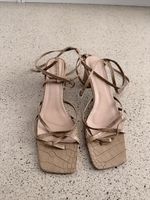 Raid Sandalen beige Grösse 41mit Schnürung krokoprägung
