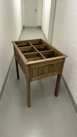 Hochbeet aus Holz mit 6 Fächern