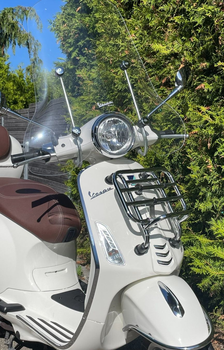 Vespa Scooter: Vespa Primavera 125ccm – Usato da Bäretswil venduto da Tza12 1