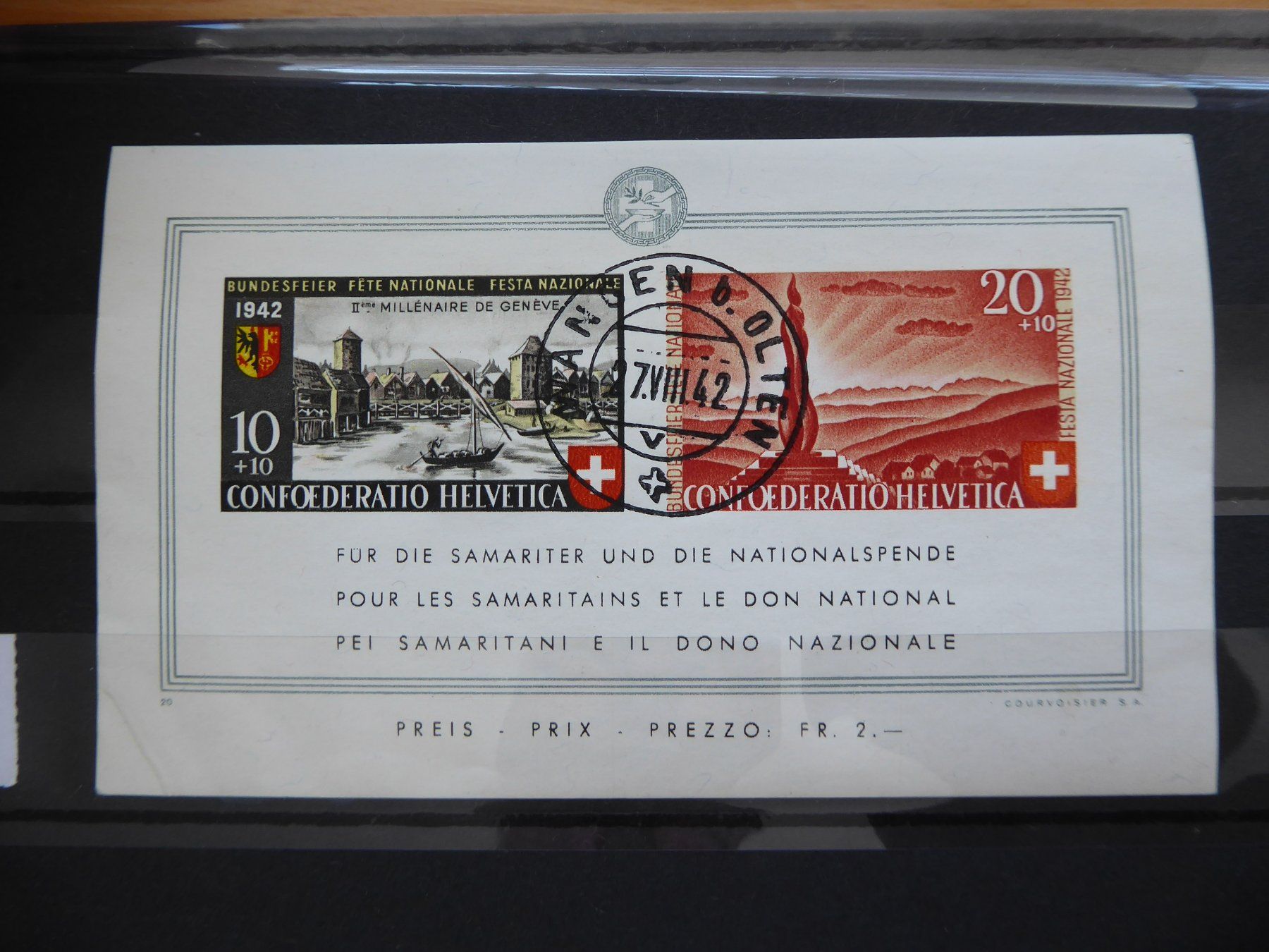 Tous les timbres: Nationalspende Block mit Quetschfalte – D'occasion à Rothrist par swisstools