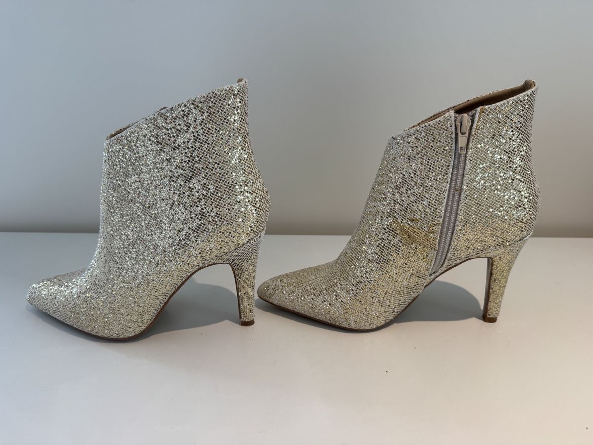 Scarpe da donna: Glitzer Stiefeletten, Gold, 37 – Usato da Weesen venduto da sannevanrijn 5