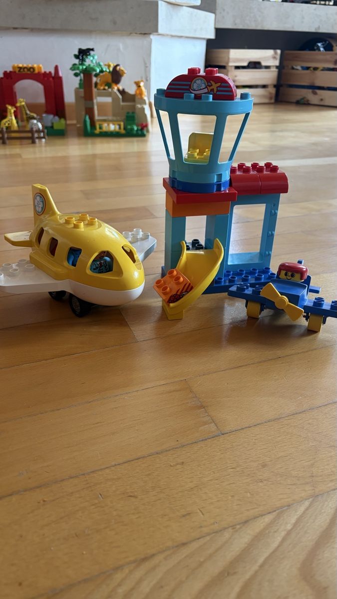 Lego Jouets: Lego Duplo Flughafen – D'occasion à Ettenhausen TG par phi_2nym 1