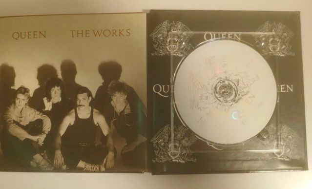 CD: Queen CD - Spanische Ausführung – Nuovo (secondo la descrizione) da Blauen venduto da ELVIS-SHOP 1