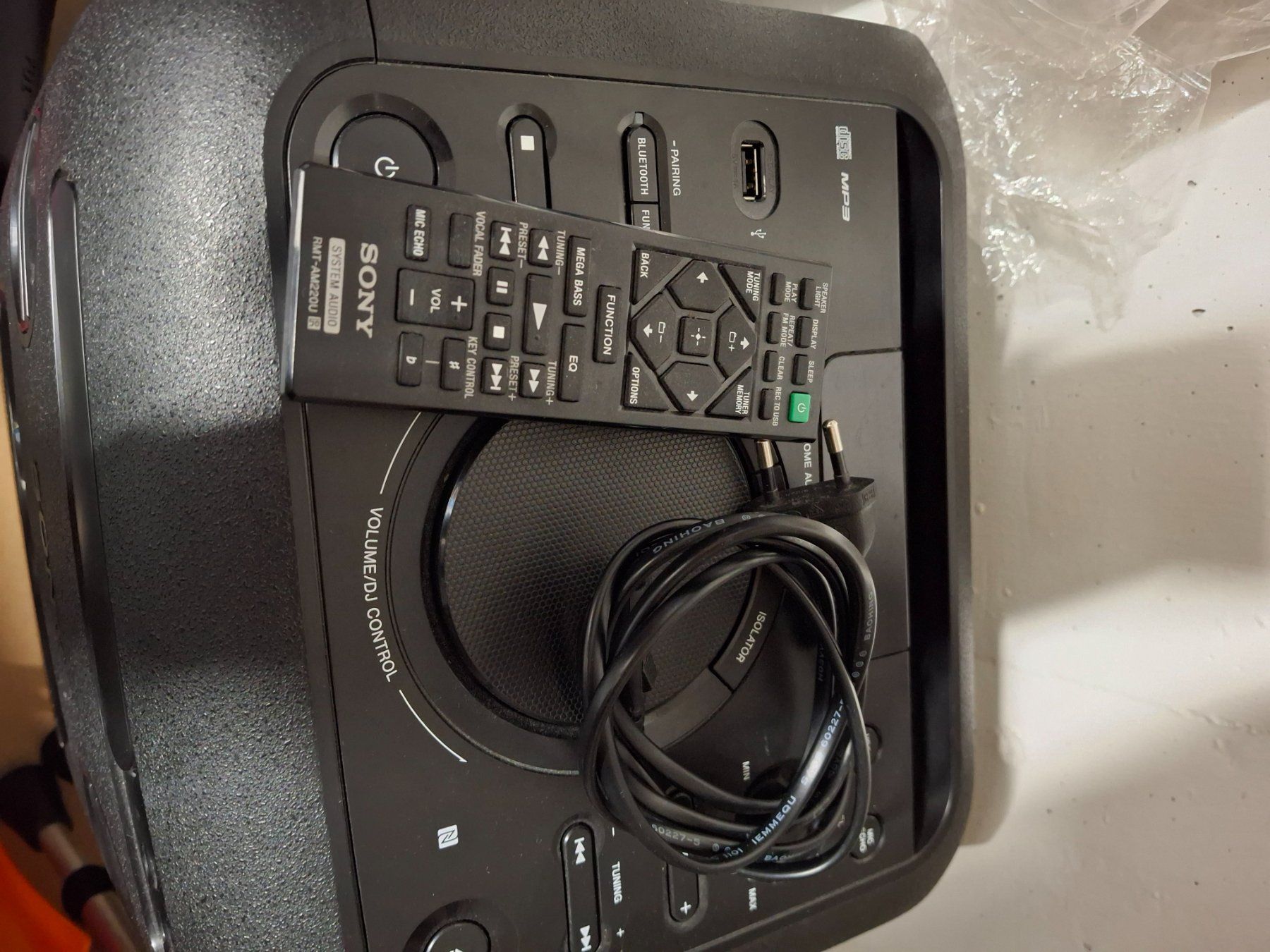 Sony Casse acustiche: Sony MHC-V11 Partysystem mit CD, Bluetooth, USB – Usato da Kradolf venduto da rge_pf7p 4
