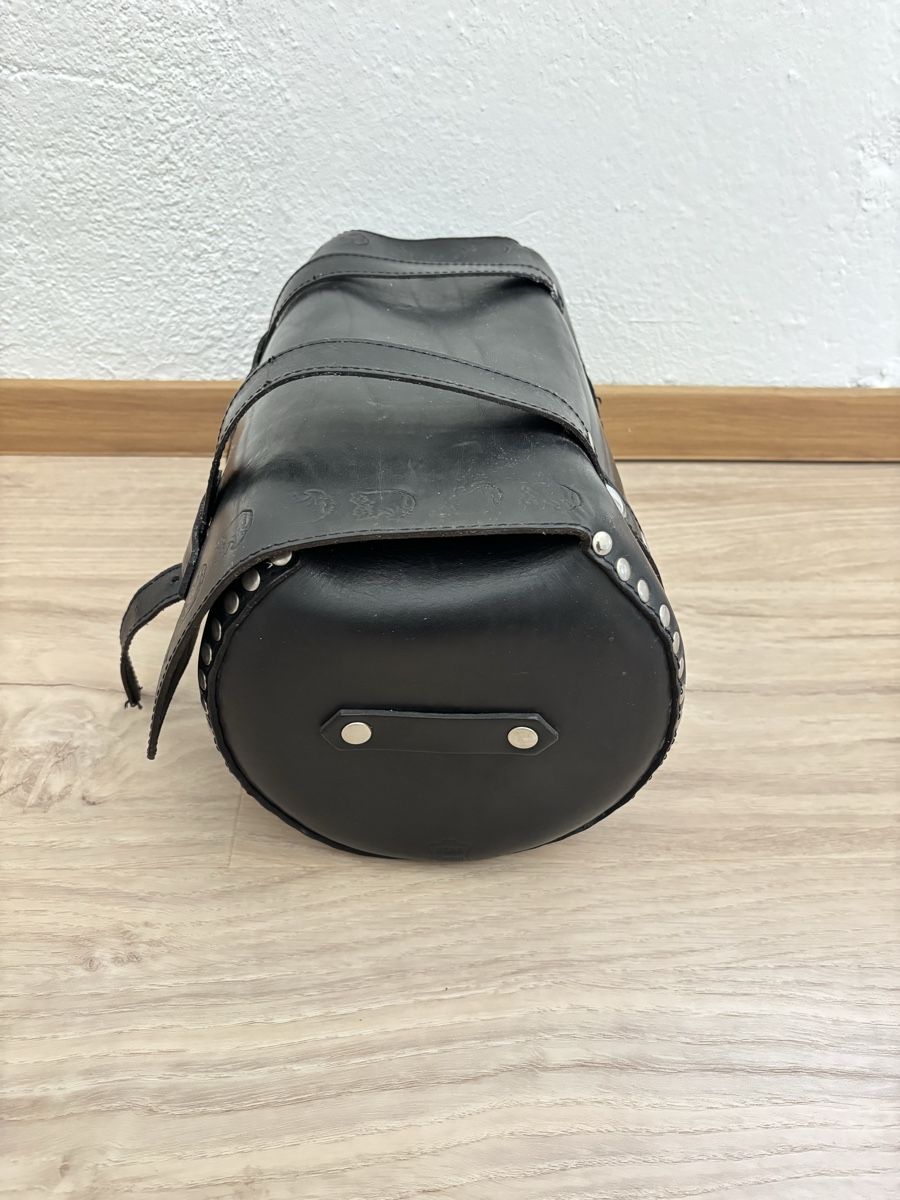 Topcase: Tool Bag Custom Moto Cruiser/Chopper in Pelle – Usato da Montagnola venduto da iva_qvx9 3