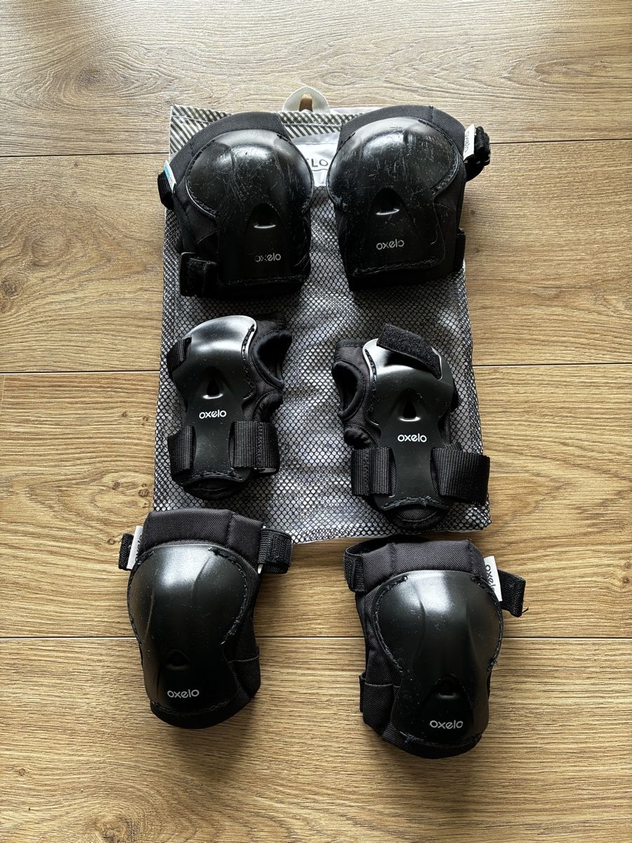 Decathlon Protezioni & Imbottiture: Set de protections – Usato da Cressier NE venduto da Nitwix