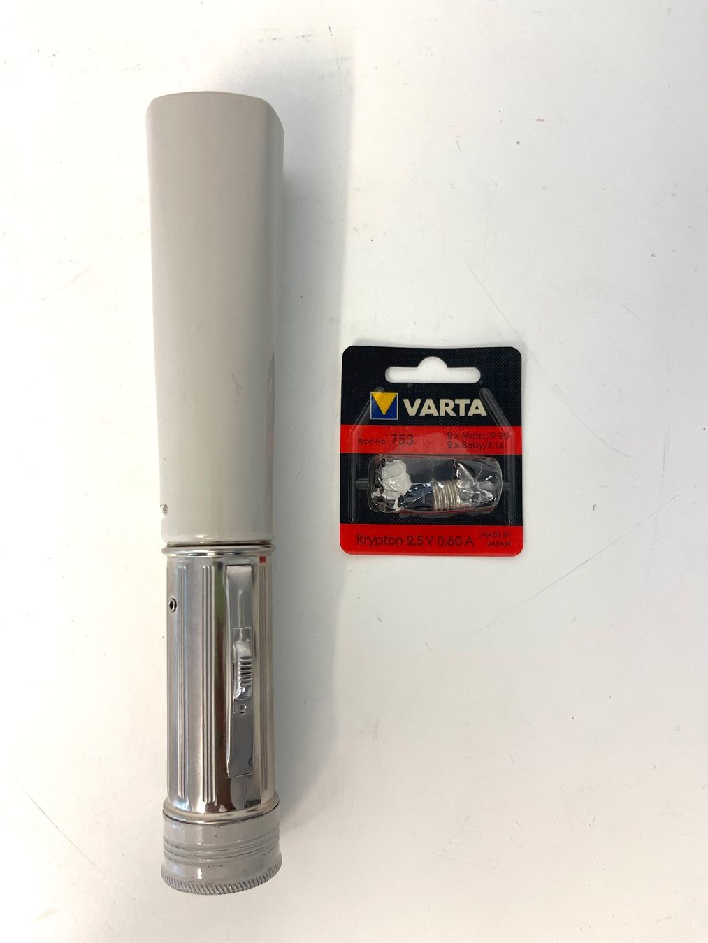 Lampade: Vintage LICHTZEIGER – DA-LITE SCREEN POINTER, ca. 1960er – Usato da Zürich venduto da Arche_Brockenhaus 1